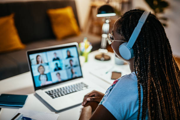 Virtual study groups for distance learners